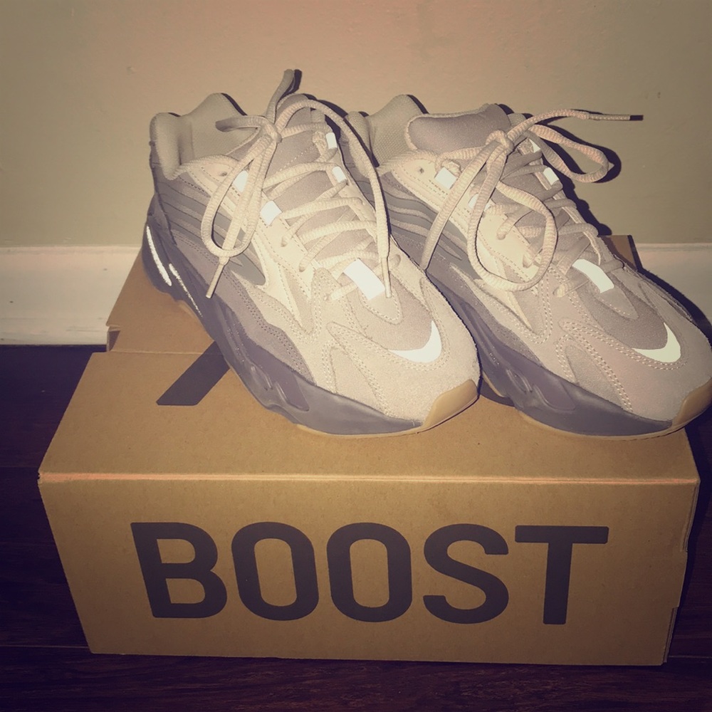 Yeezy Boost 700